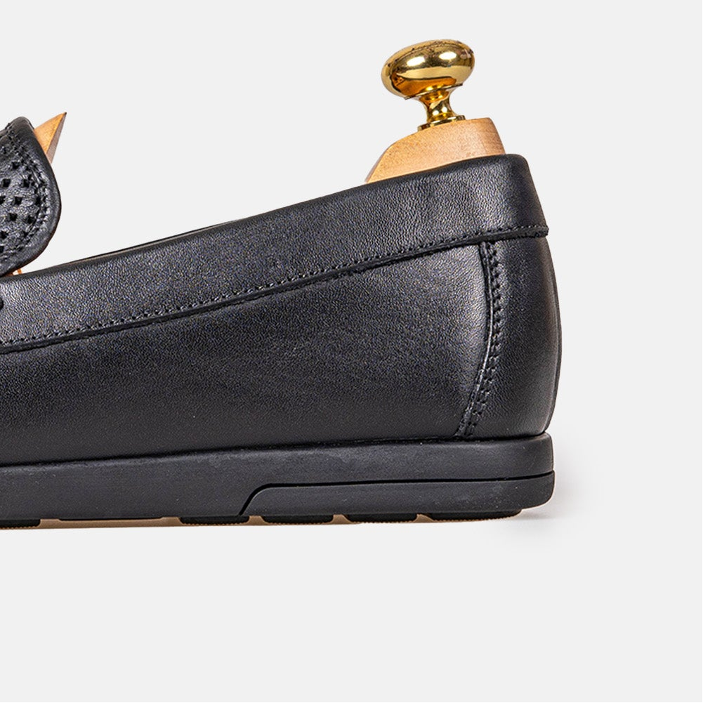Volzak 050 Black Leather Moccasin