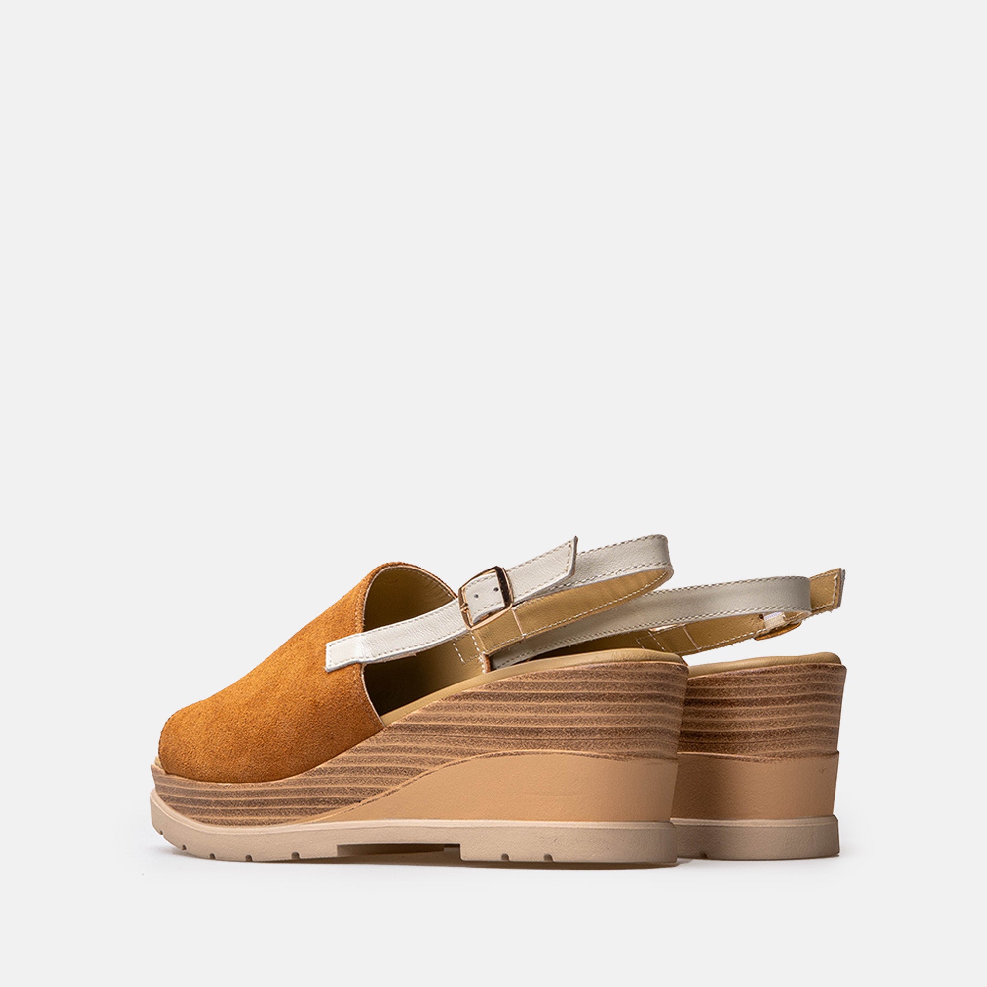 Volzak 5010 Sandale en daim Camel