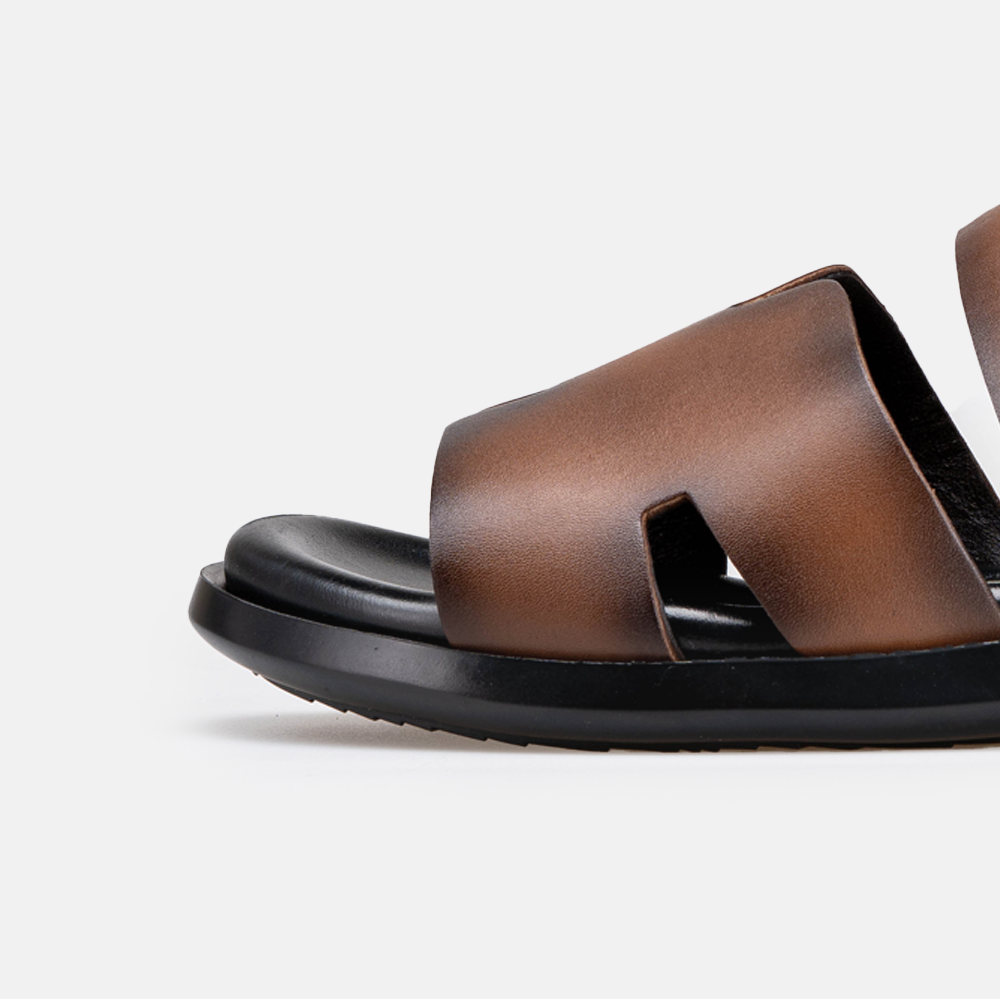 Volzak 5428 Sandale en cuir Marron Vintage