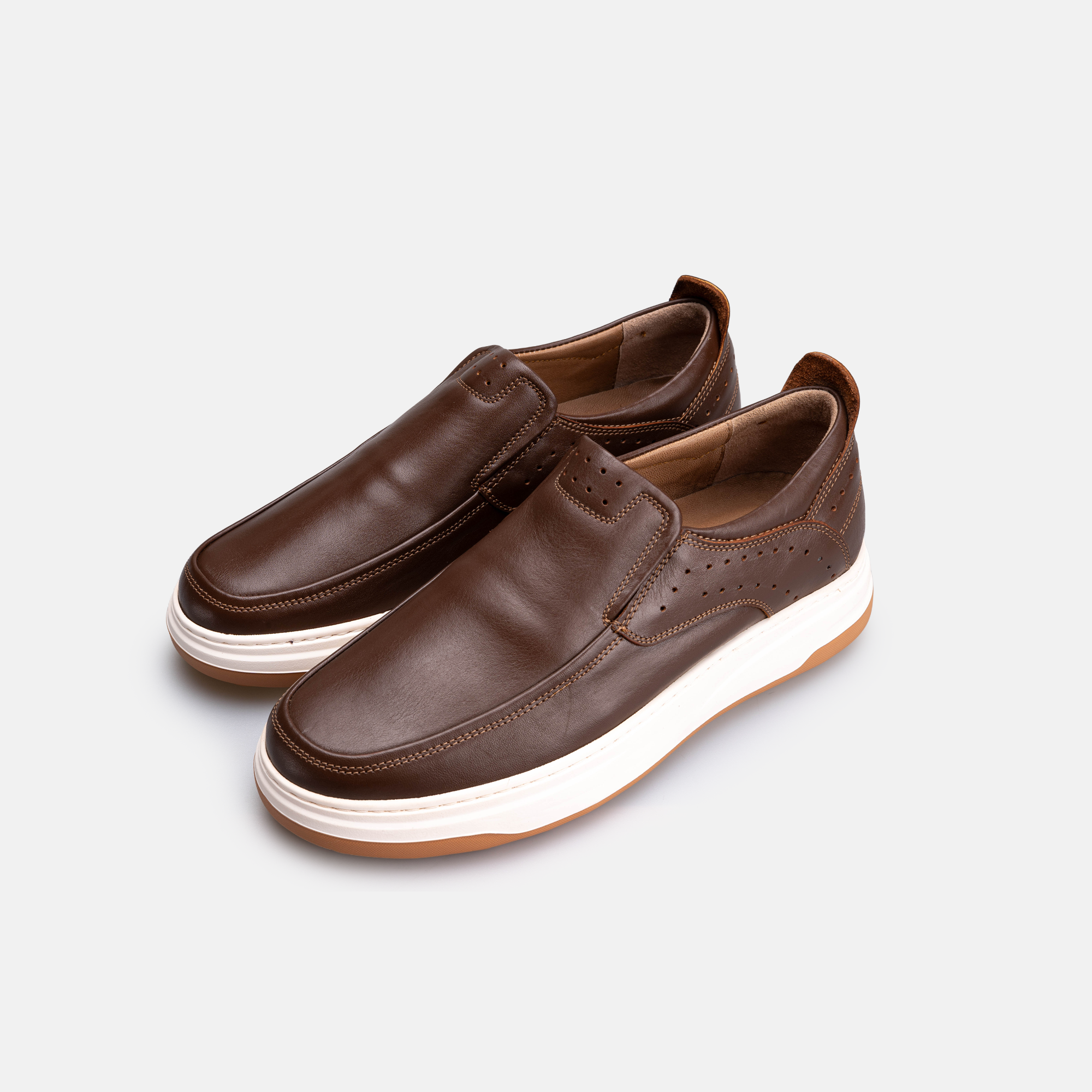 Volzak 3072 Camel leather sneaker
