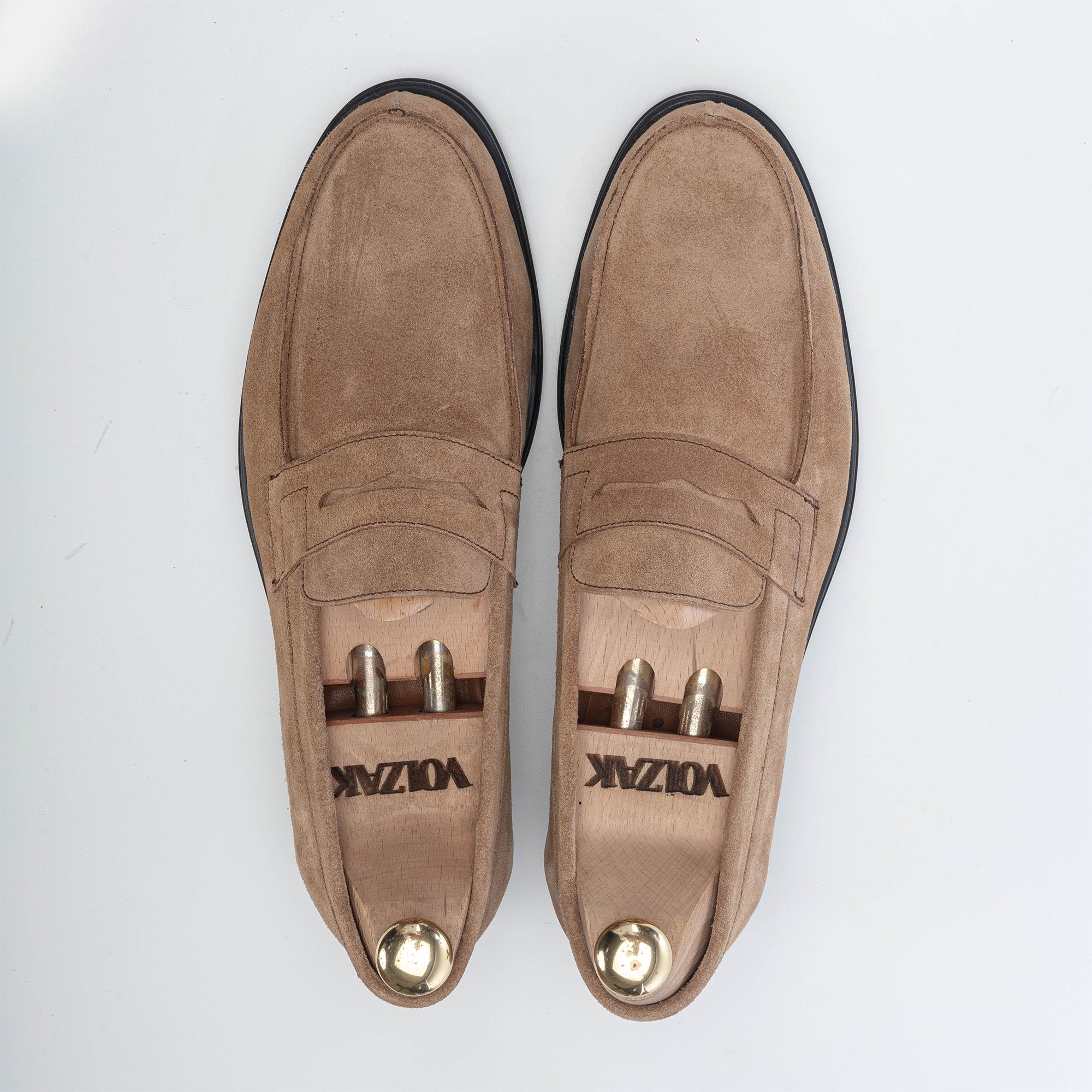 Volzak 5157 sand suede loafer