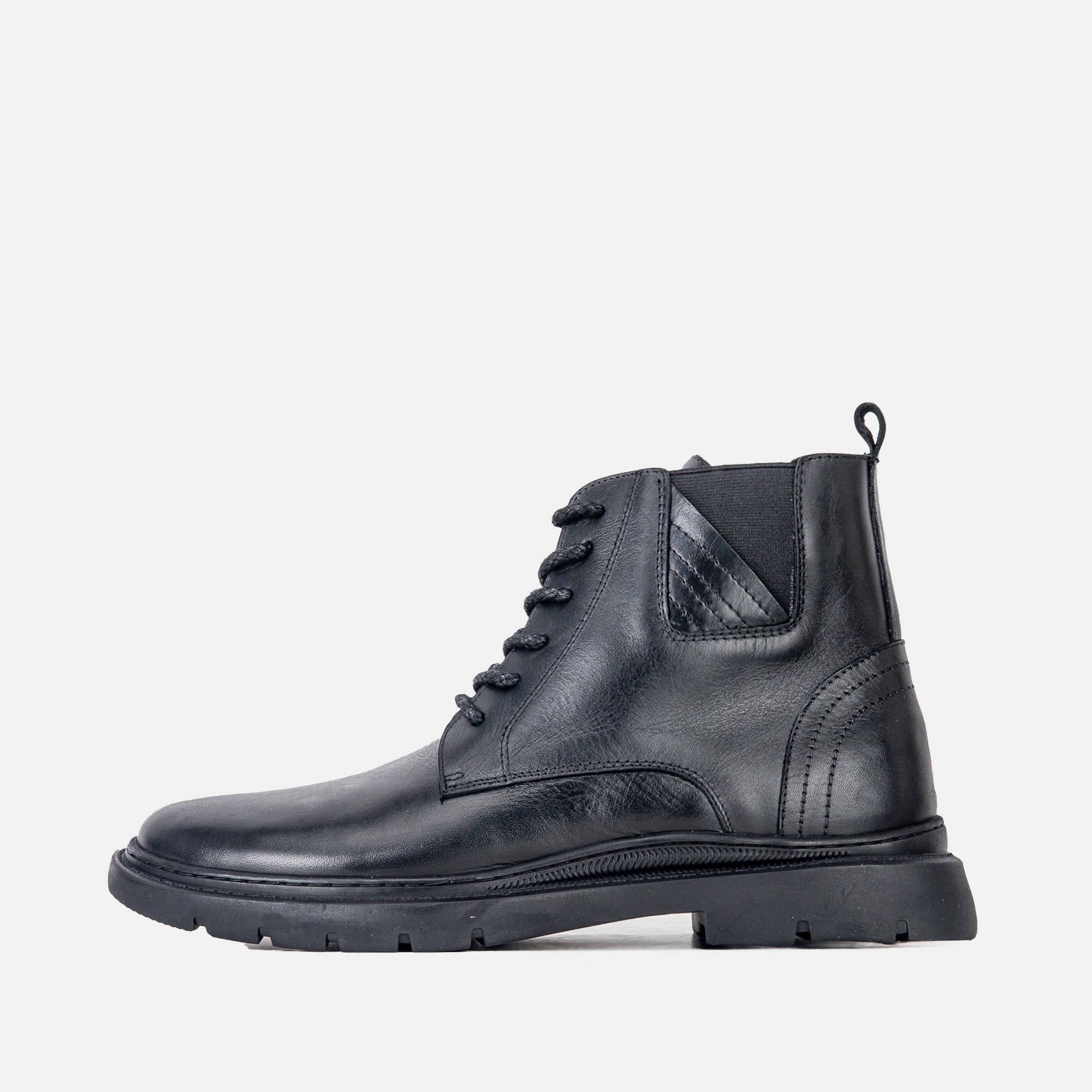 Volzak 3078 Black Leather Ankle Boot