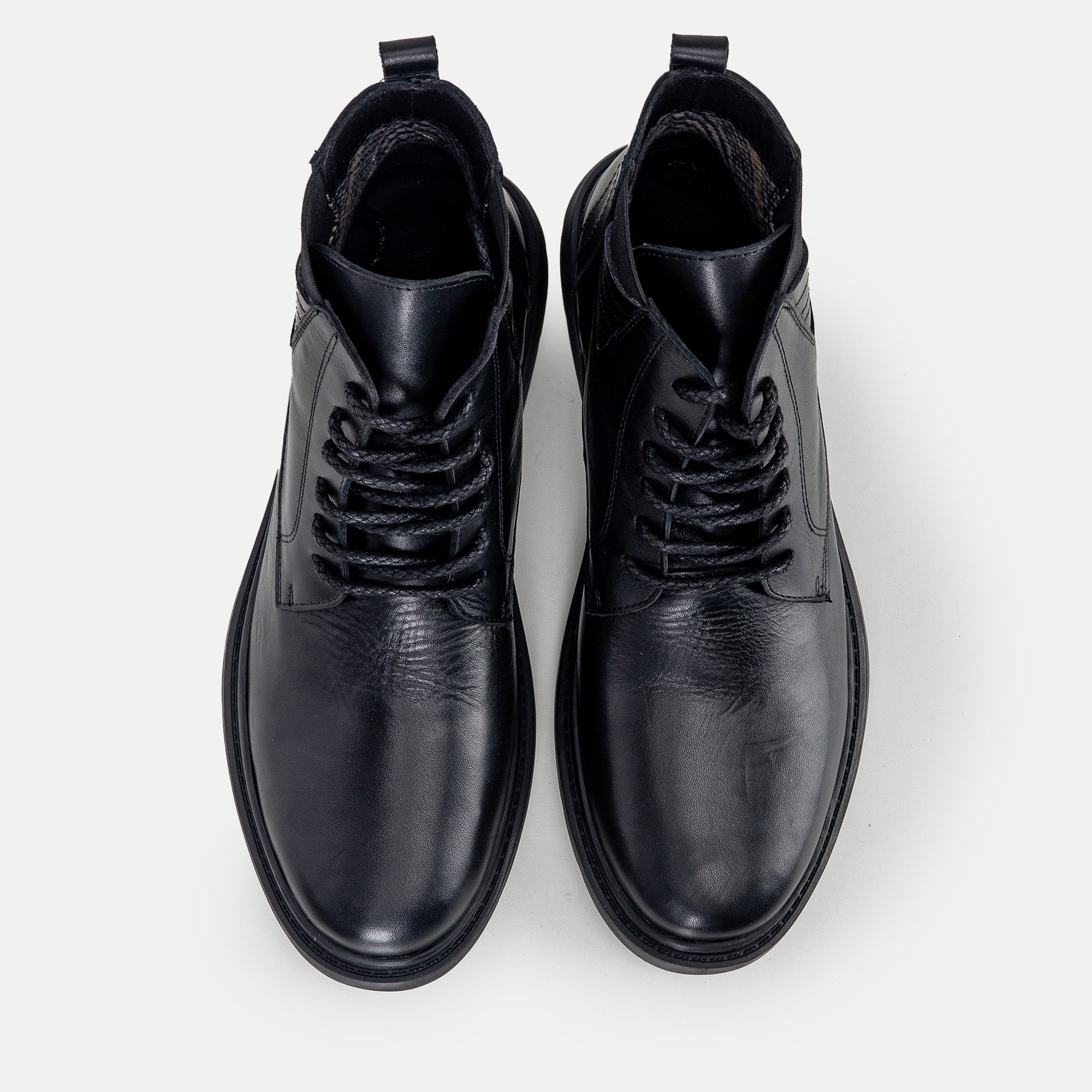Volzak 3078 Black Leather Ankle Boot