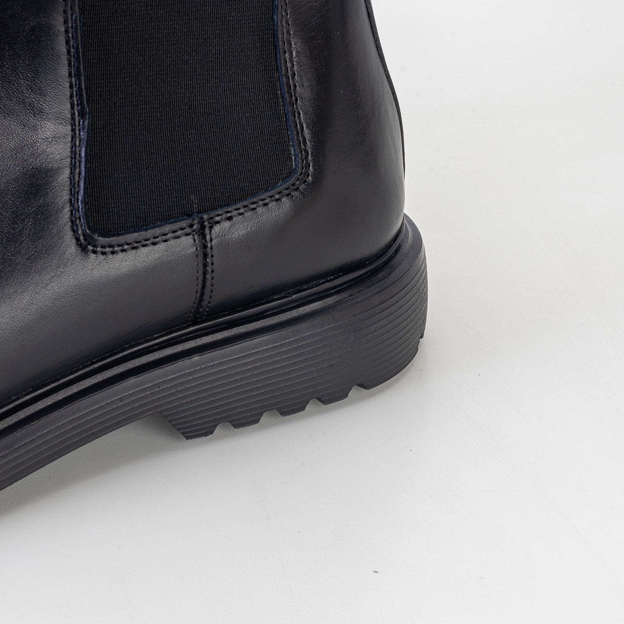 Volzak 0604 Black Leather Ankle Boot