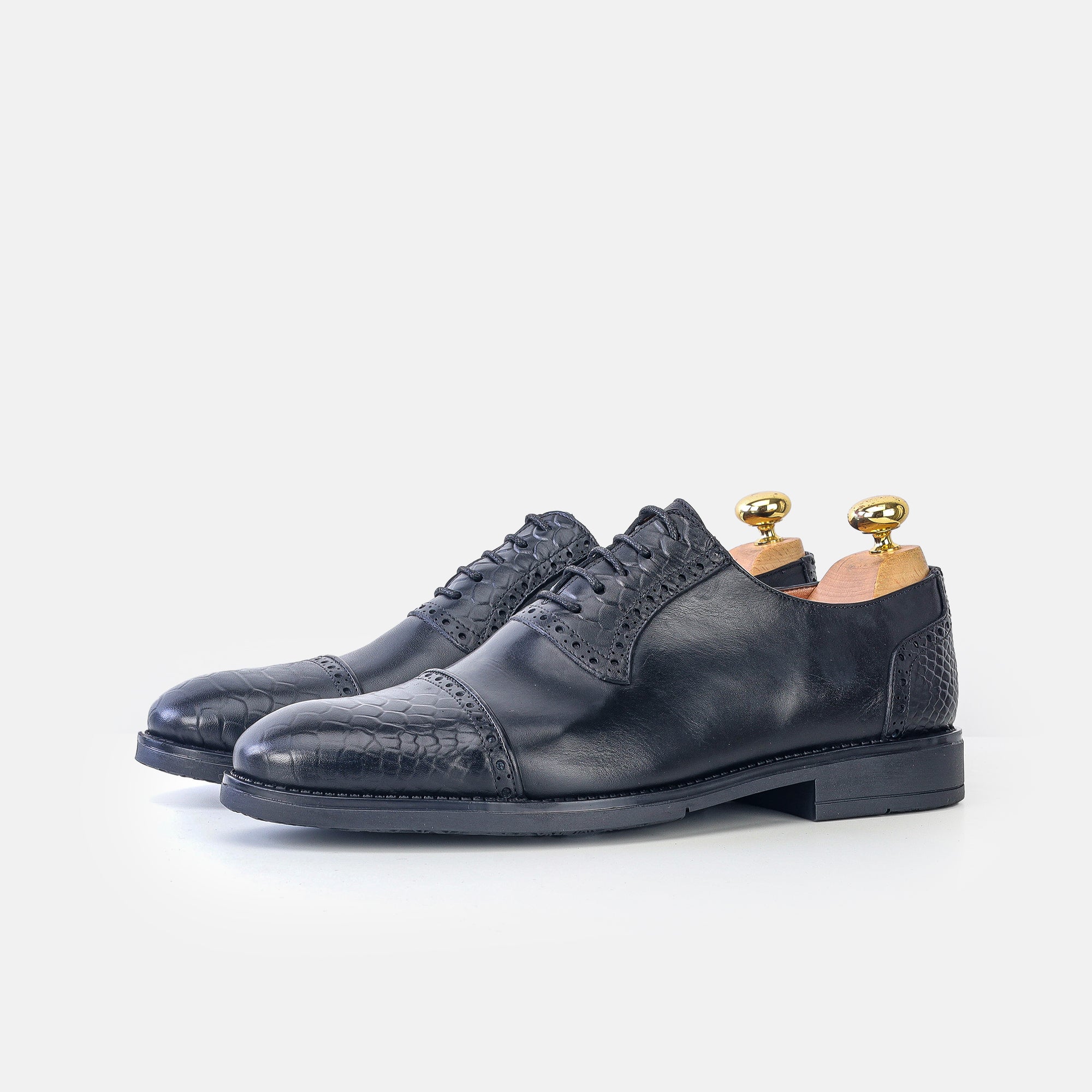 Volzak 5309 leather shoe Black