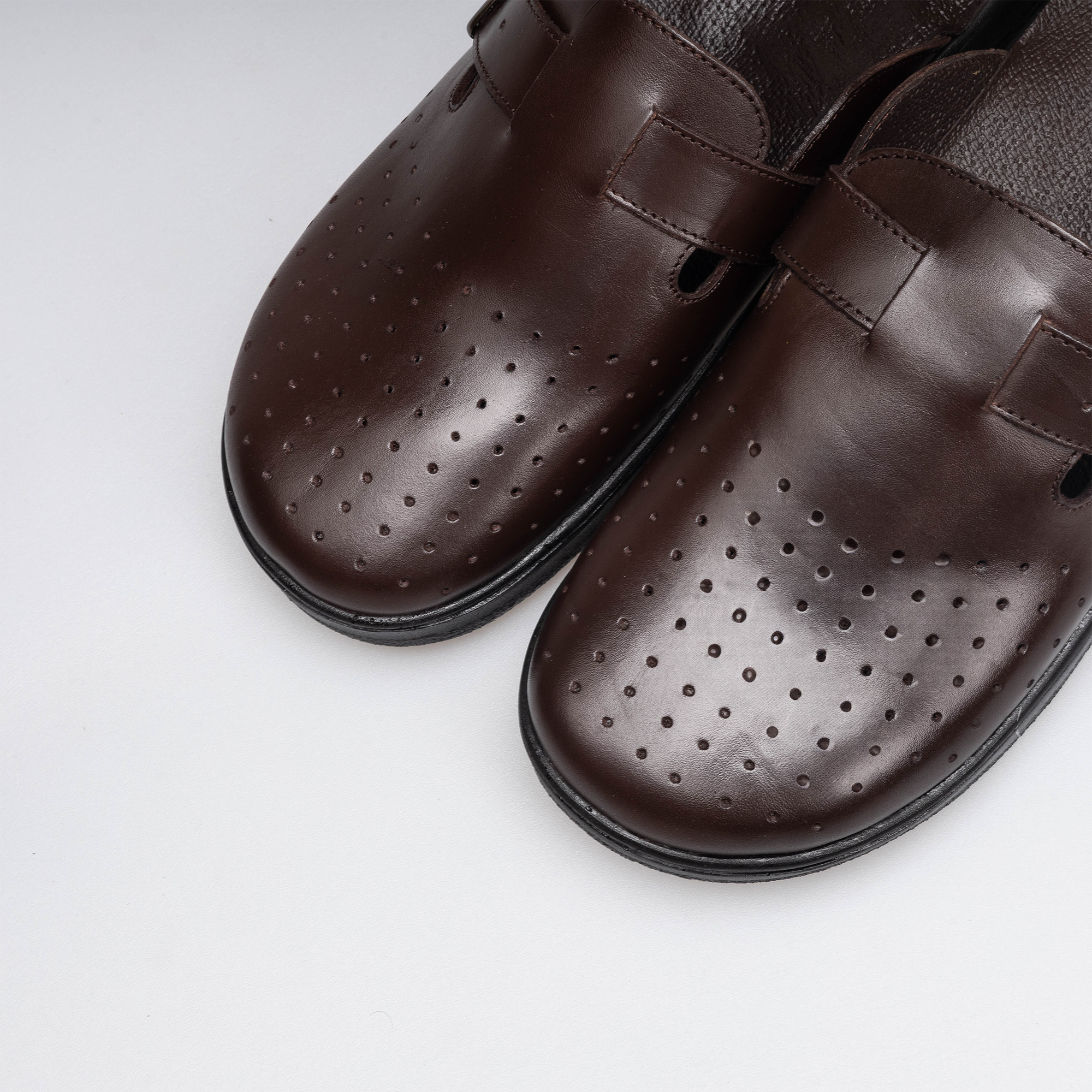 Volzak 5401 Brown Leather Clog