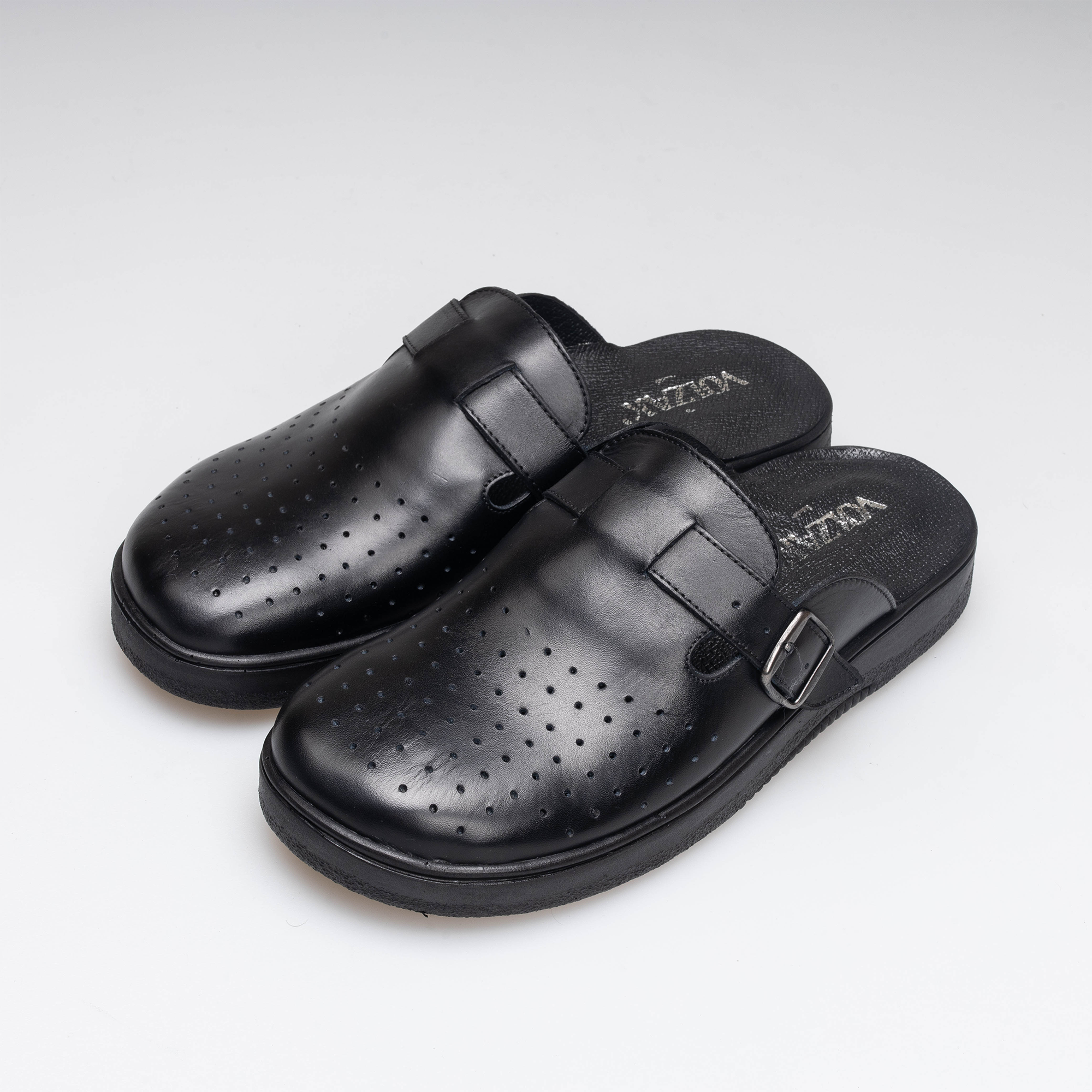 Volzak 5401 Black Leather Clog