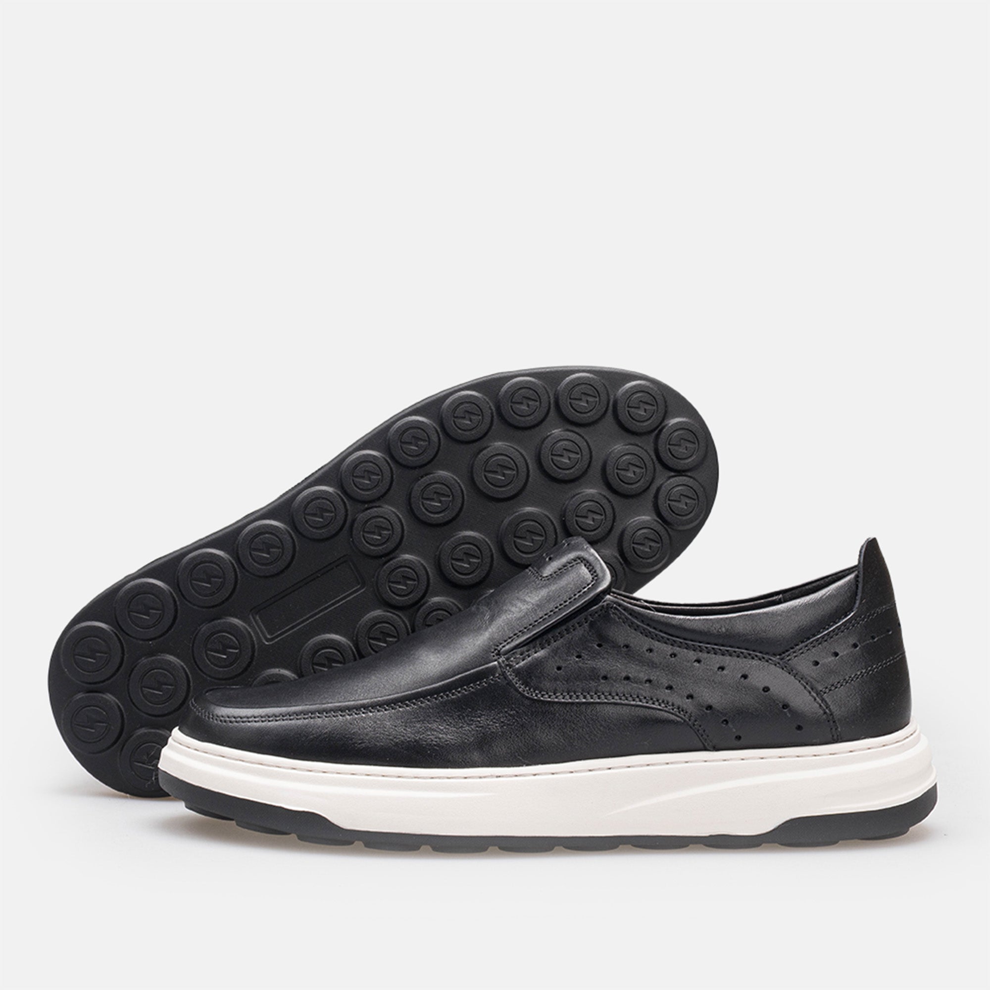 Volzak 3072 basket en cuir Noir