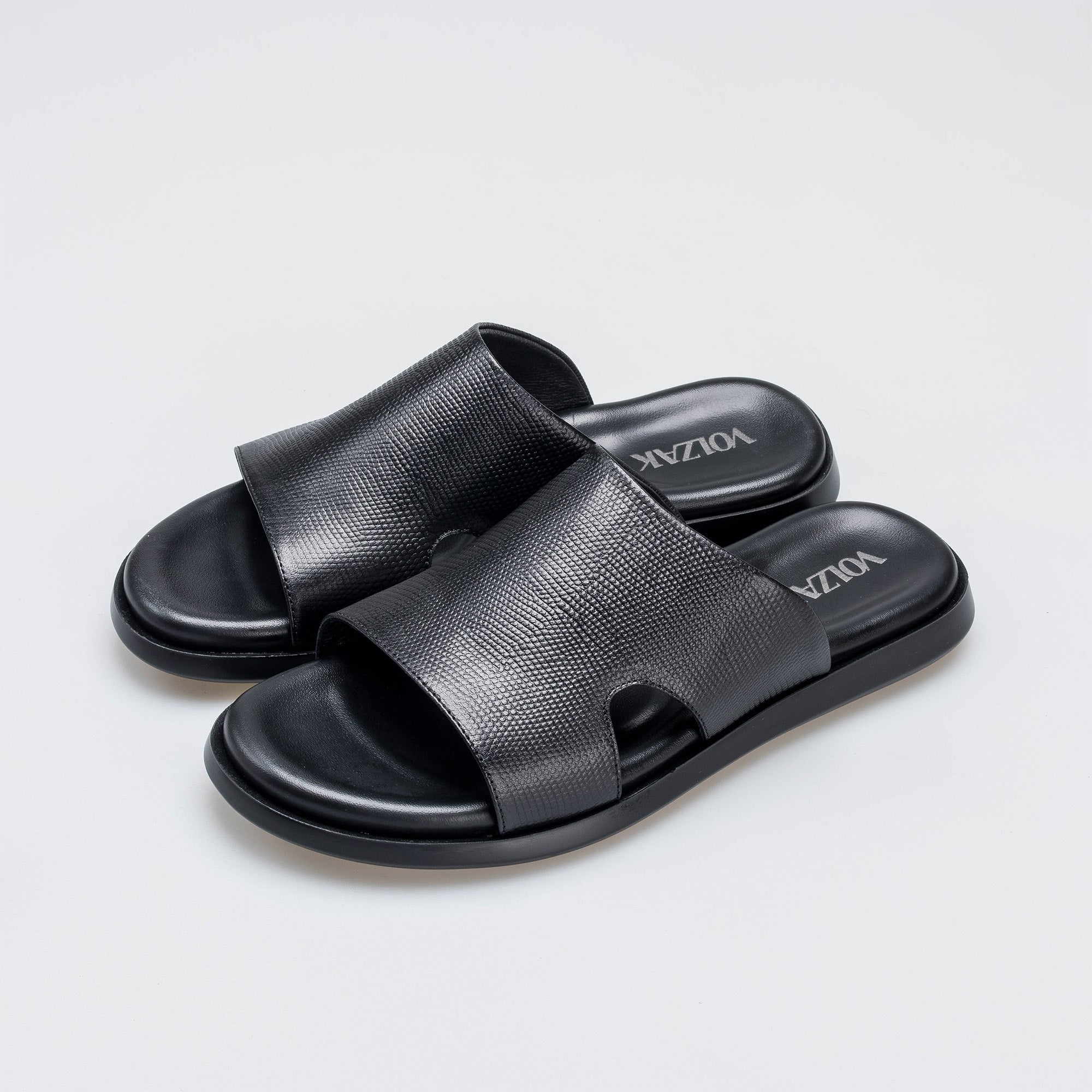 Volzak 5408 Black Leather Sandal