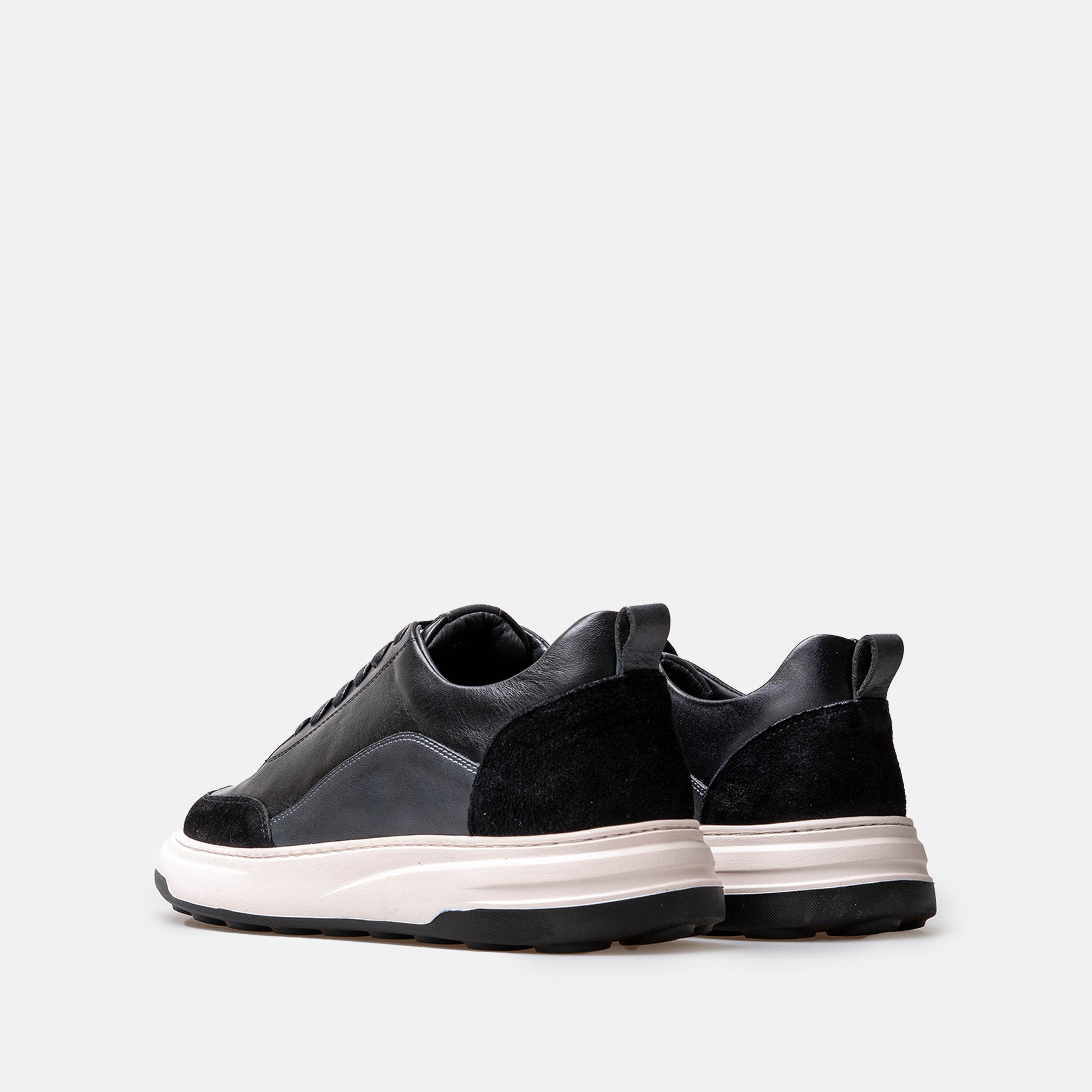 Volzak 6056 basket en cuir Noir