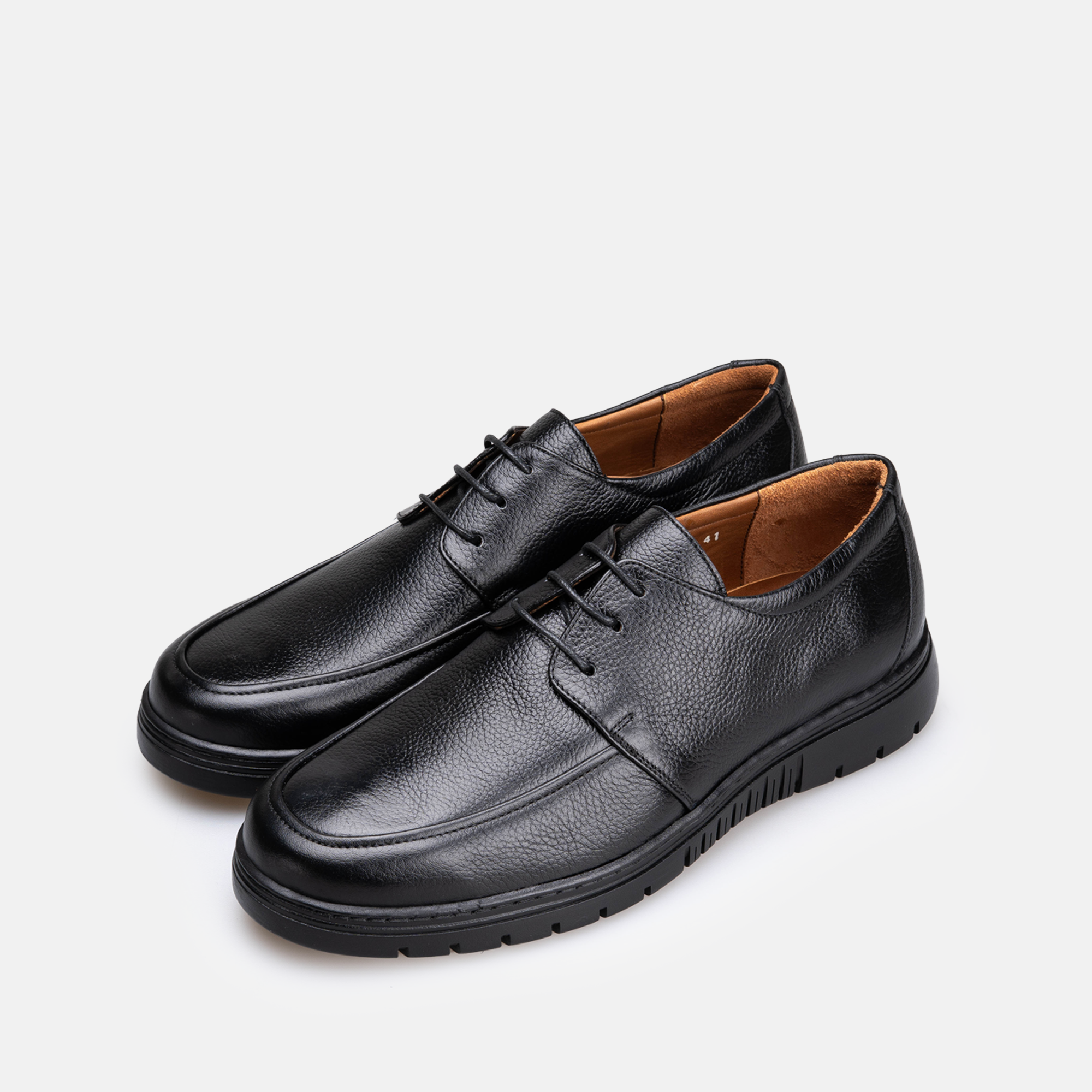 Volzak 5519 chaussure en cuir Noir Grainé