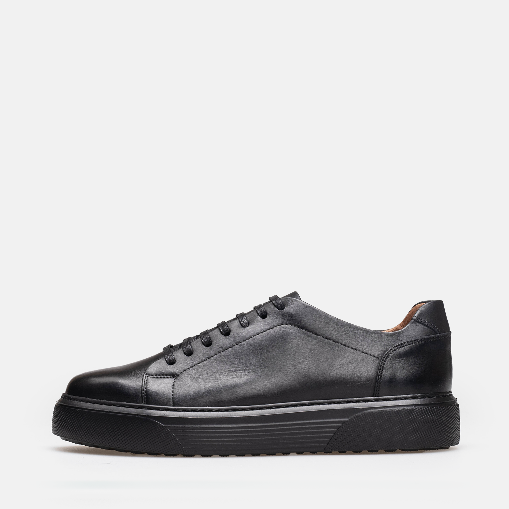 Volzak 5347 leather sneaker Black