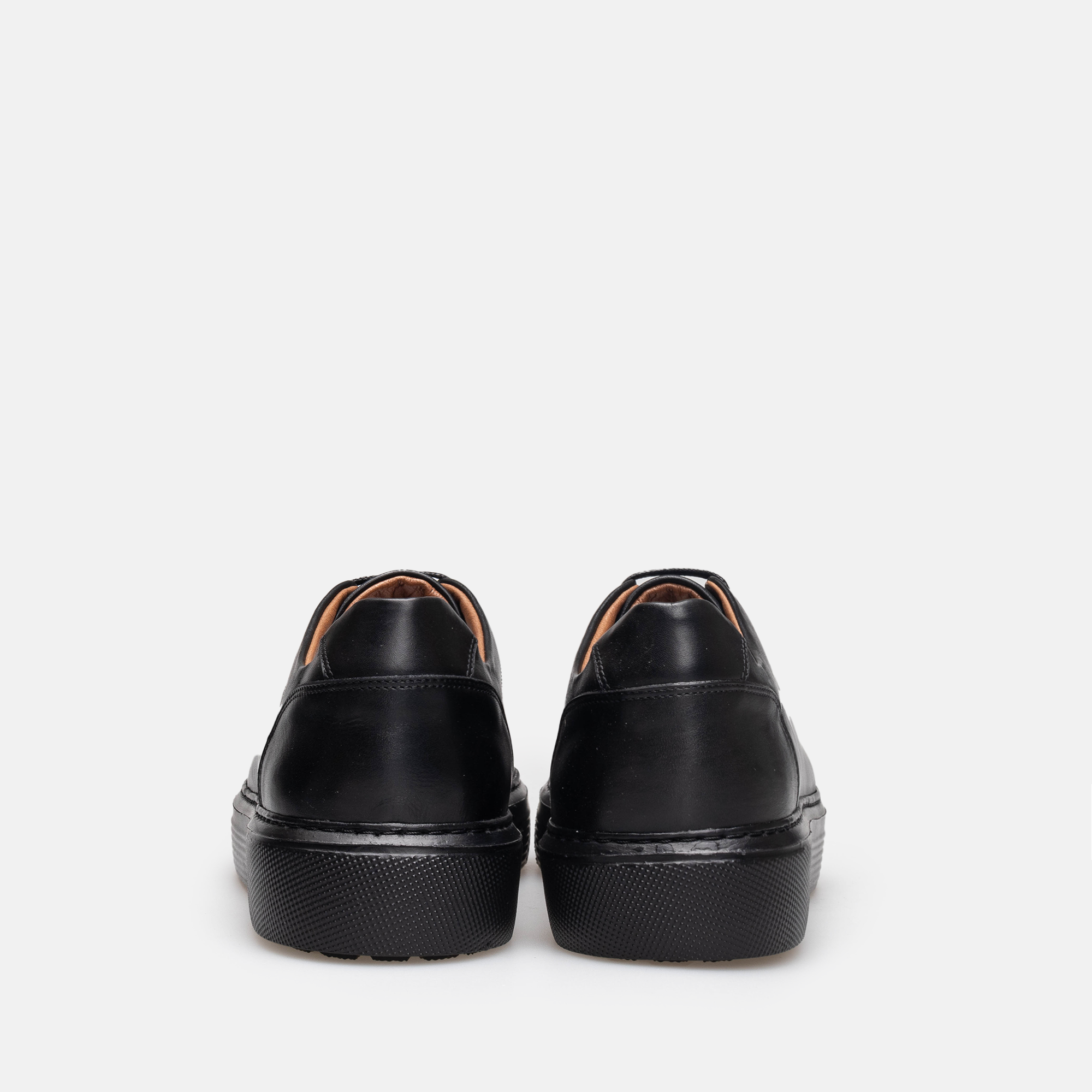 Volzak 5347 leather sneaker Black