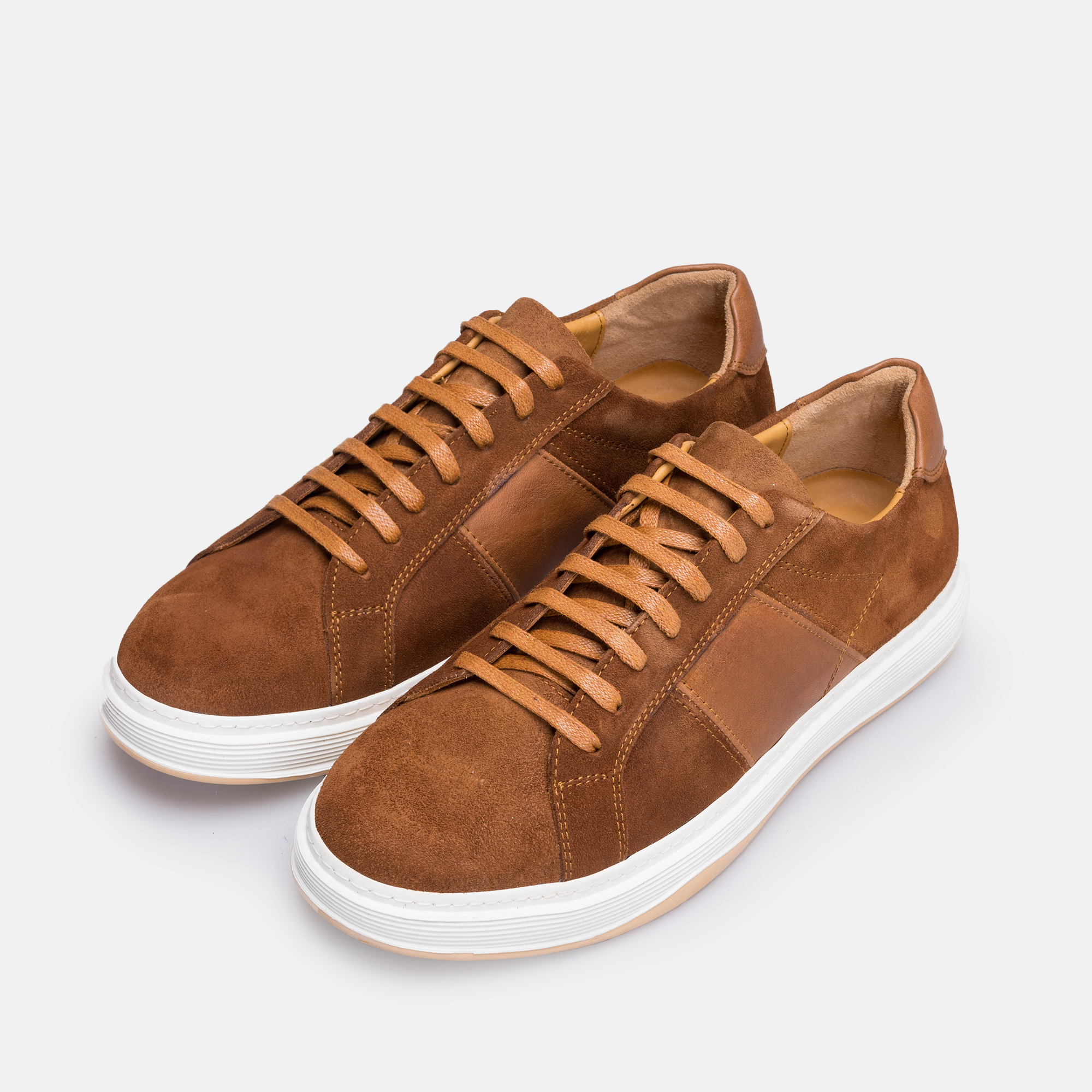 Volzak 7003 Camel suede sneaker